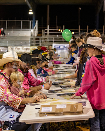 AUTOGRAPHS6